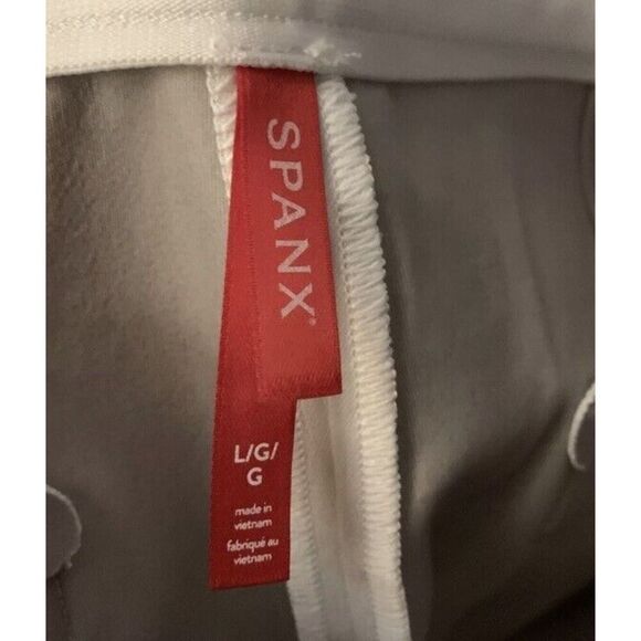 Spanx 20375 Sz Large On the Go 6" Shorts Classic White Silver Lining Technology - Picture 10 of 16